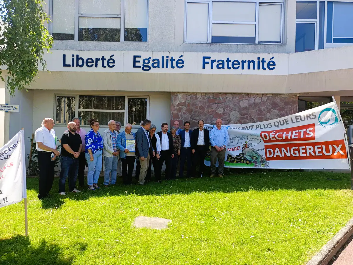 Opposées à l’extension de la fosse marmitaine