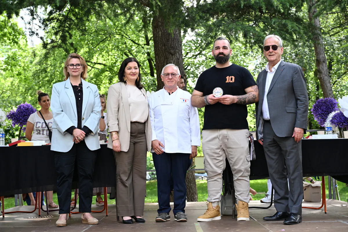 La Maison Kimpe remporte la première édition du concours de la meilleure pâtisserie du Printemps de Courbevoie