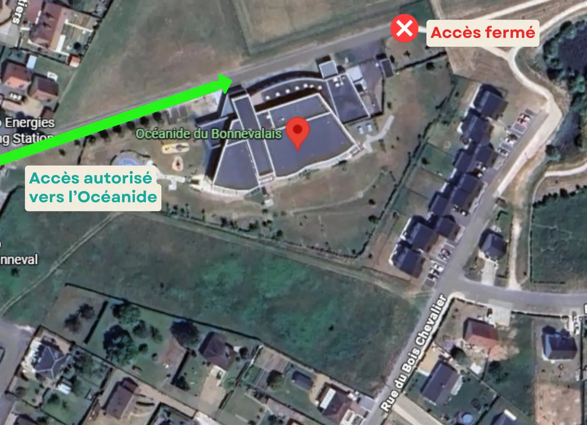 Accès au Centre aquatique l'Océanide durant les travaux