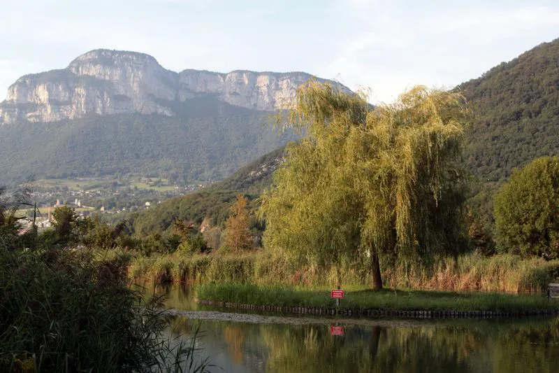 Challes les Eaux: Baignade au plan d'eau : baignade sans risque sanitaire