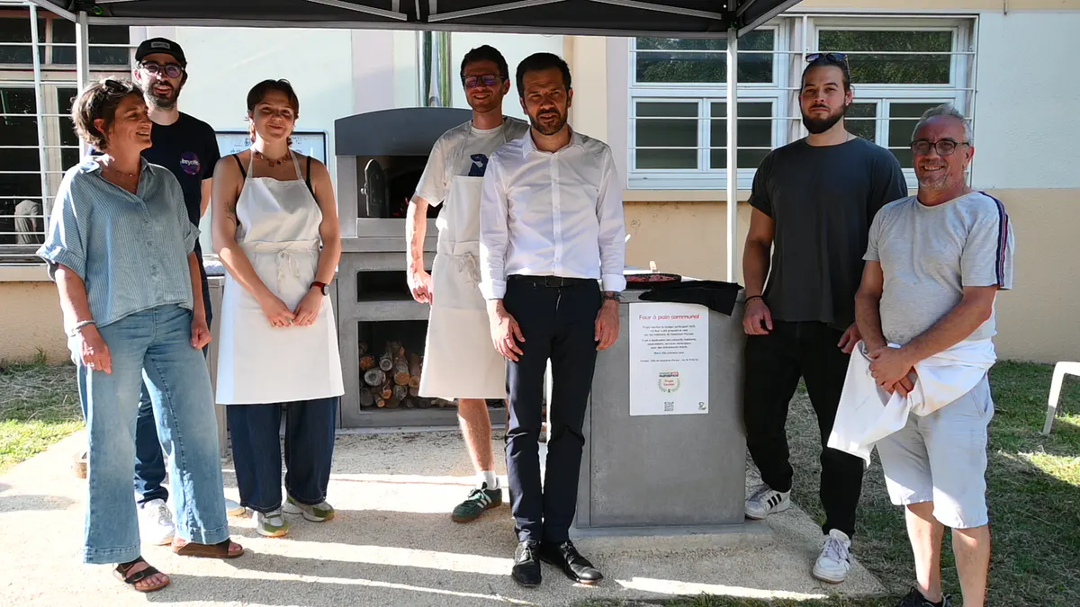 Inauguration du four à pain et pizza