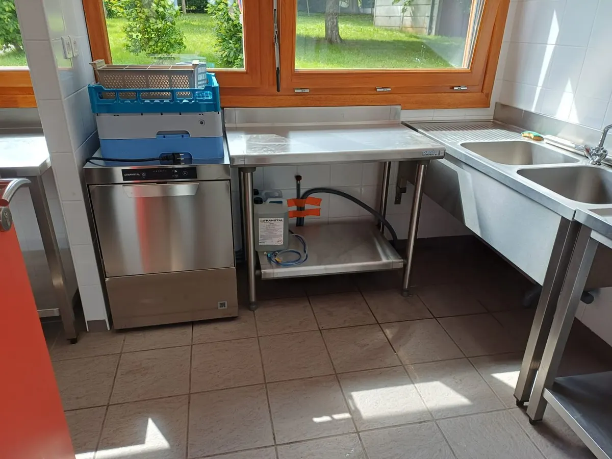 La salle de Durdat-Vieux-Bourg désormais dotée d'un lave-vaisselle