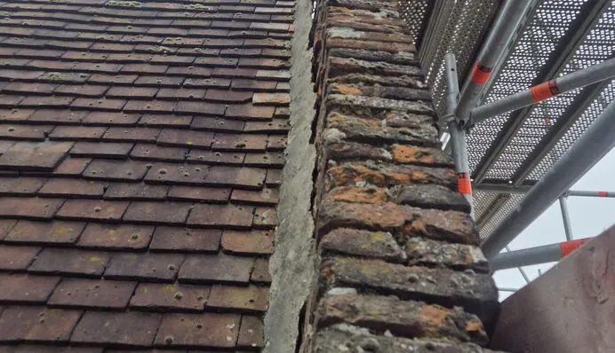 Travaux d'urgence de l'église Saint-Michel