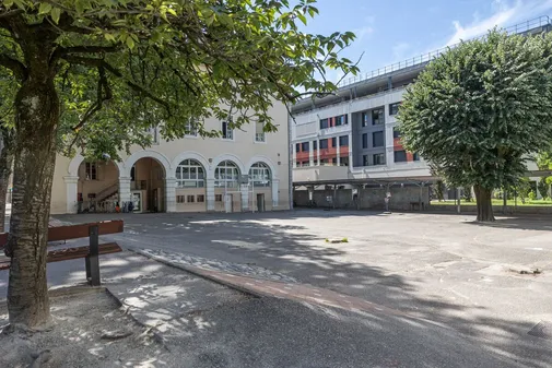 Début des travaux d'aménagement des cours d'écoles Waldeck et Chantemerle
